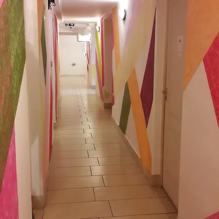 Opera Hostel Budapeszt