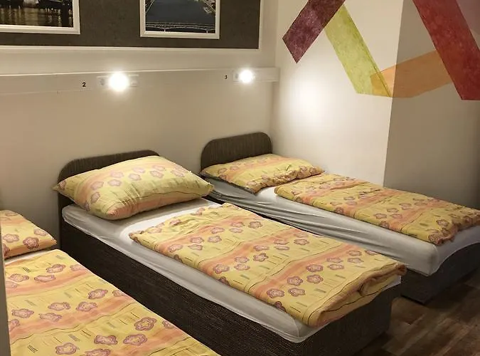 Hostel Opera Budapesta