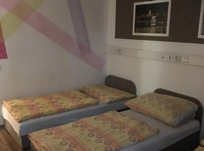 Opera Hostel Budapesta