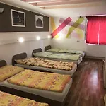Opera Hostal