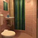 Opera Hostal