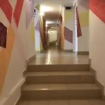 Opera Hostal