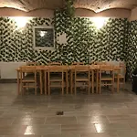 Opera Hostal