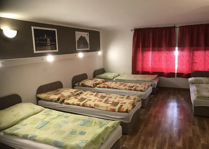 Хостел Opera *